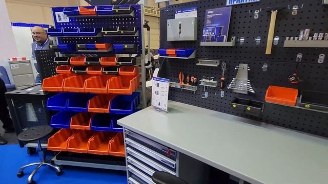 Выставка мебель 2022. Изучаем ткани, идеи. смотреть онлайн