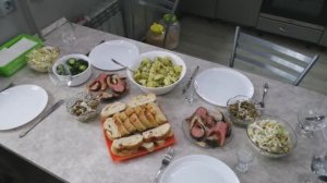 2022 г Праздничный стол * Гости с Кубани * Рулет-багет