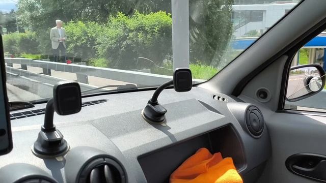 Смена пять часов в ЯНДЕКС ДОСТАВКА / кнопка по делам в Москву беспредел смотреть онлайн