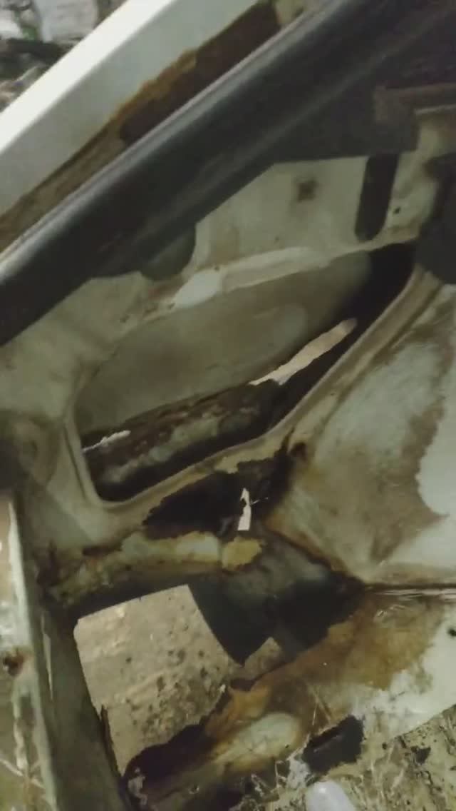 Старая восьмёрка должна жить смотреть онлайн