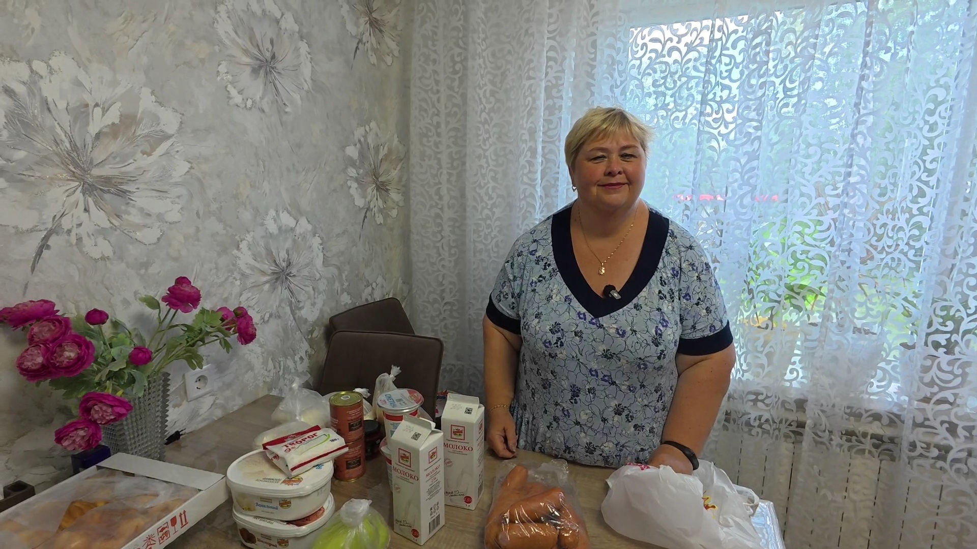 Уборка в первой теплице выбрасывает всё не нужное. Наши покупки. смотреть онлайн