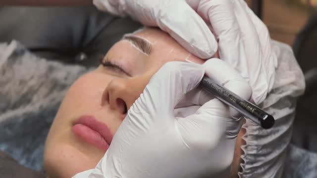 Обучение перманентному макияжу в Москве Permanent Space