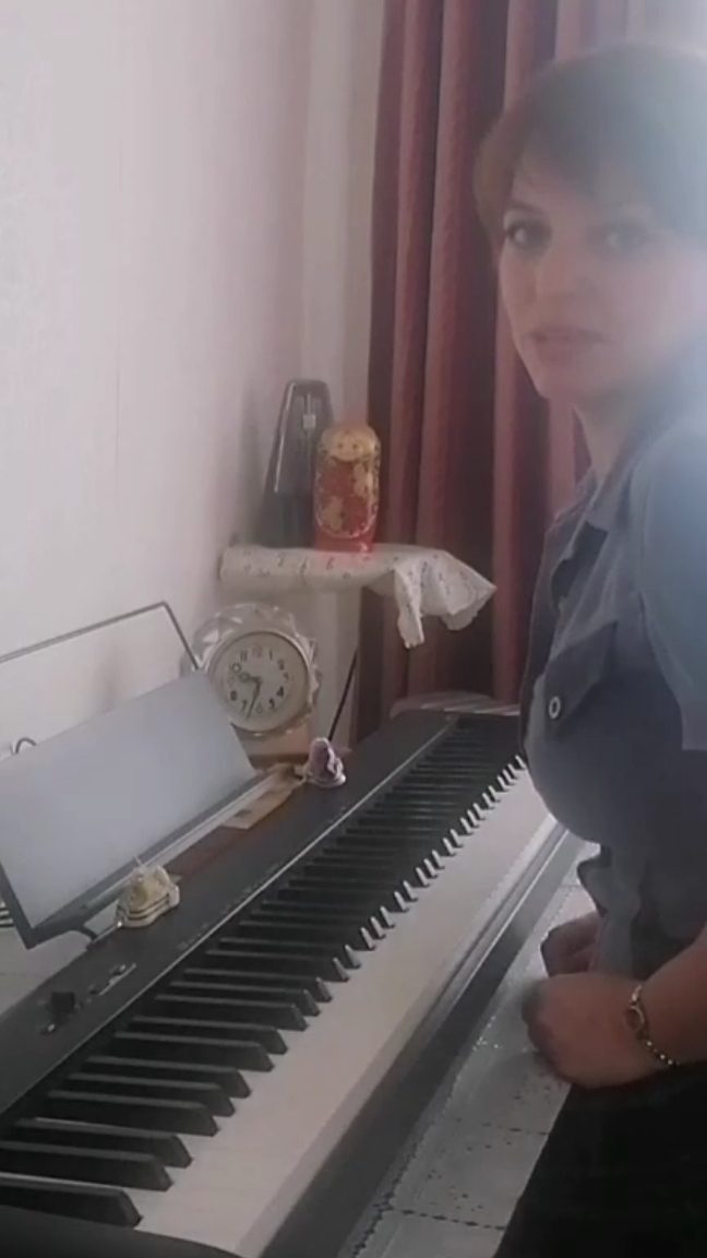 Беззаботная песенка. Композитор Михаил Яковлевич Мясковский