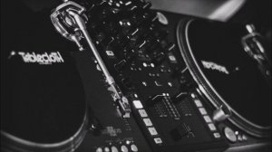 Deep Minimal Drum and Bass Live Mix