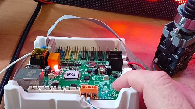 Контроллер управления LED экраном с MODBUS RTU с AliExpress в чём разница смотреть онлайн