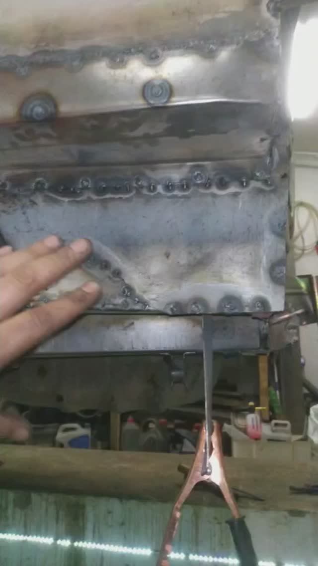 Переварил заднюю часть Восьмёрки смотреть онлайн