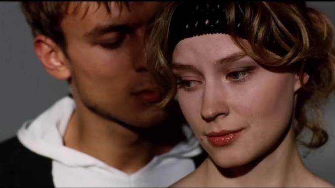 Artik & Asti, Артём Качер - Грустный Дэнс..автор ролика Светлый смотреть онлайн