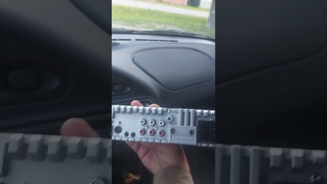 Магнитола Prology в ниву тревел