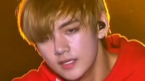 "Возвращение Тэхёна: Эмоции, друзья и новые начала 🌟💔✨"