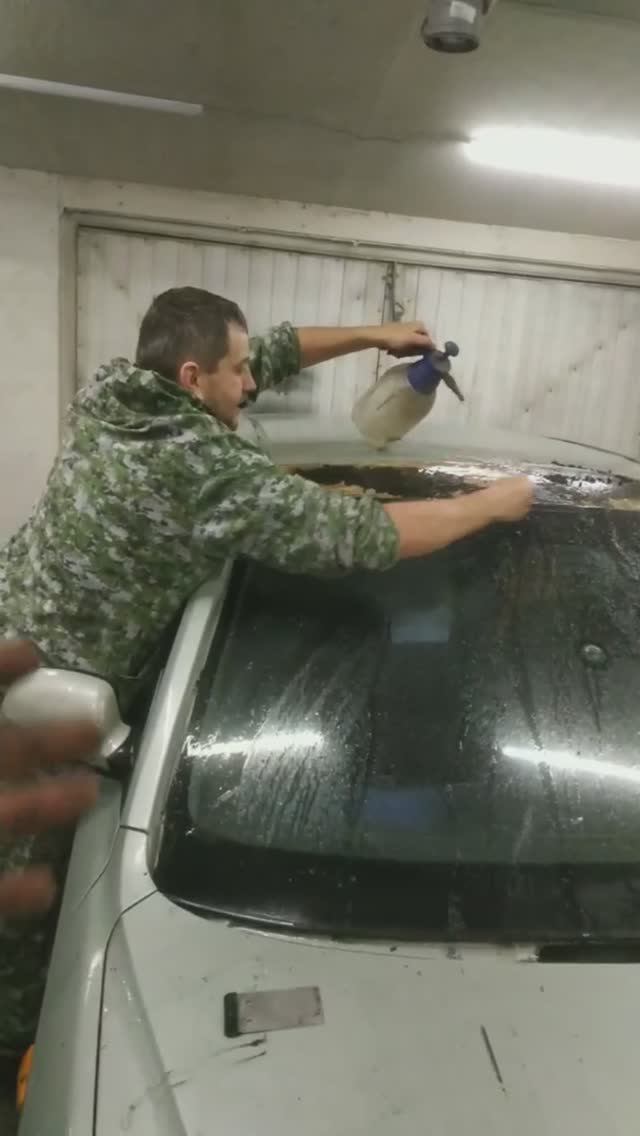 Ремонтируем течь лобового, заменой стекла и переваркой крыши смотреть онлайн