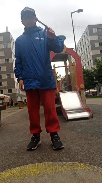 трюк Инфинити с ножом бабочкой