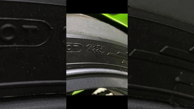 KAWASAKI NINJA ZX-9R 2004 г. Зеленый смотреть онлайн