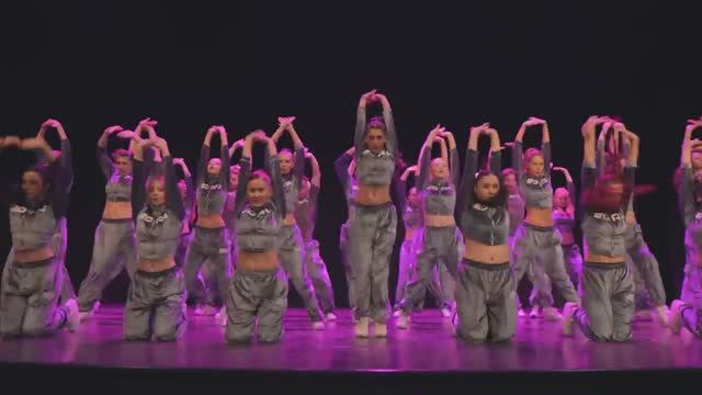 2DAY SQUAD _ 2025 SHOWCASE смотреть онлайн