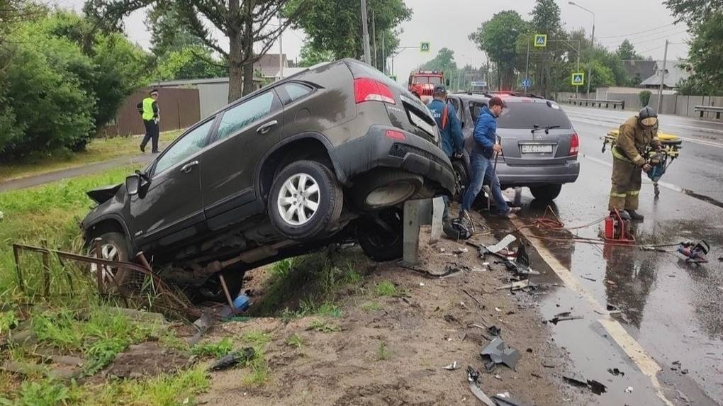 Аварии и ДТП на дорогах ТОРОПЫГИ за рулем смотреть онлайн