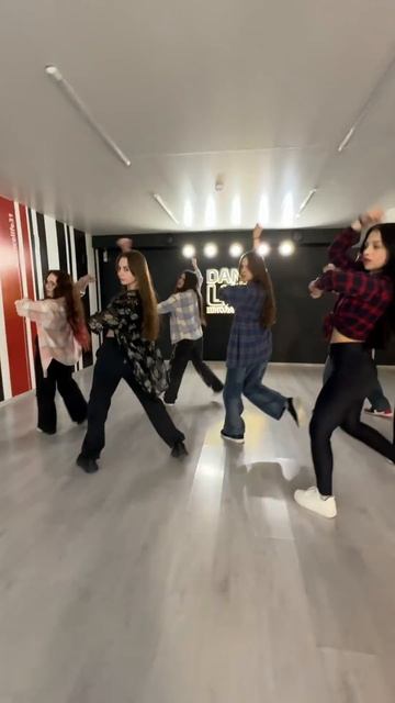 Группа Джаз-фанк под руководством Татьяны Соболевой. Школа танцев Dance Life в Белгороде смотреть онлайн