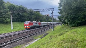 ЭП2К-384 с поездом Москва-Дербент и ЭД4МКМ-0003 Москва-Аэропорт Домодедово