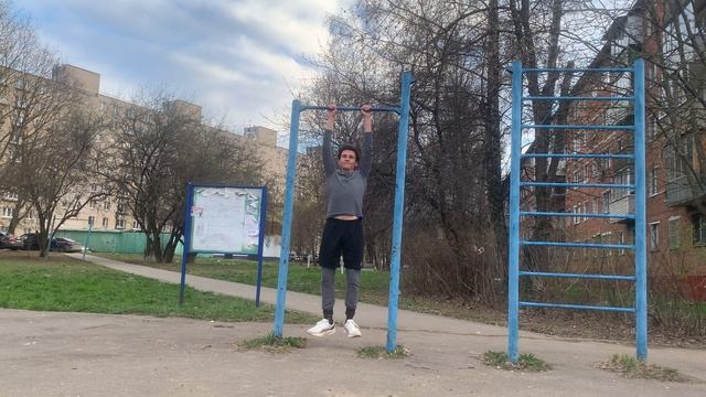 Кросс-тренинг для бегунов на длинные дистанции || Подтягивания на высокой перекладине :) смотреть онлайн