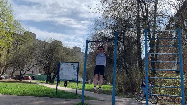 Кросс-тренинг для бегунов на длинные дистанции || Подтягивания на высокой перекладине :) смотреть онлайн