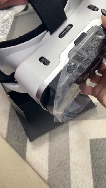 VR очки, очки виртуальной реальности, геймпад в подарок смотреть онлайн