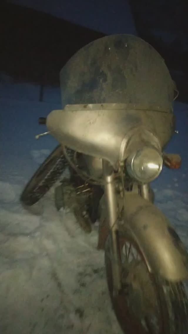 Притащили мотик под восстановление смотреть онлайн