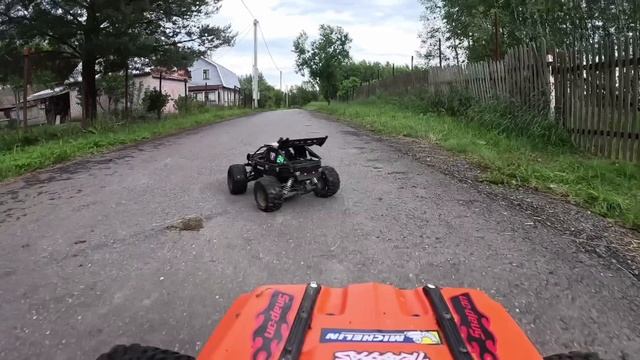 Traxxas X-maxx против Zd Racing Pirate 3