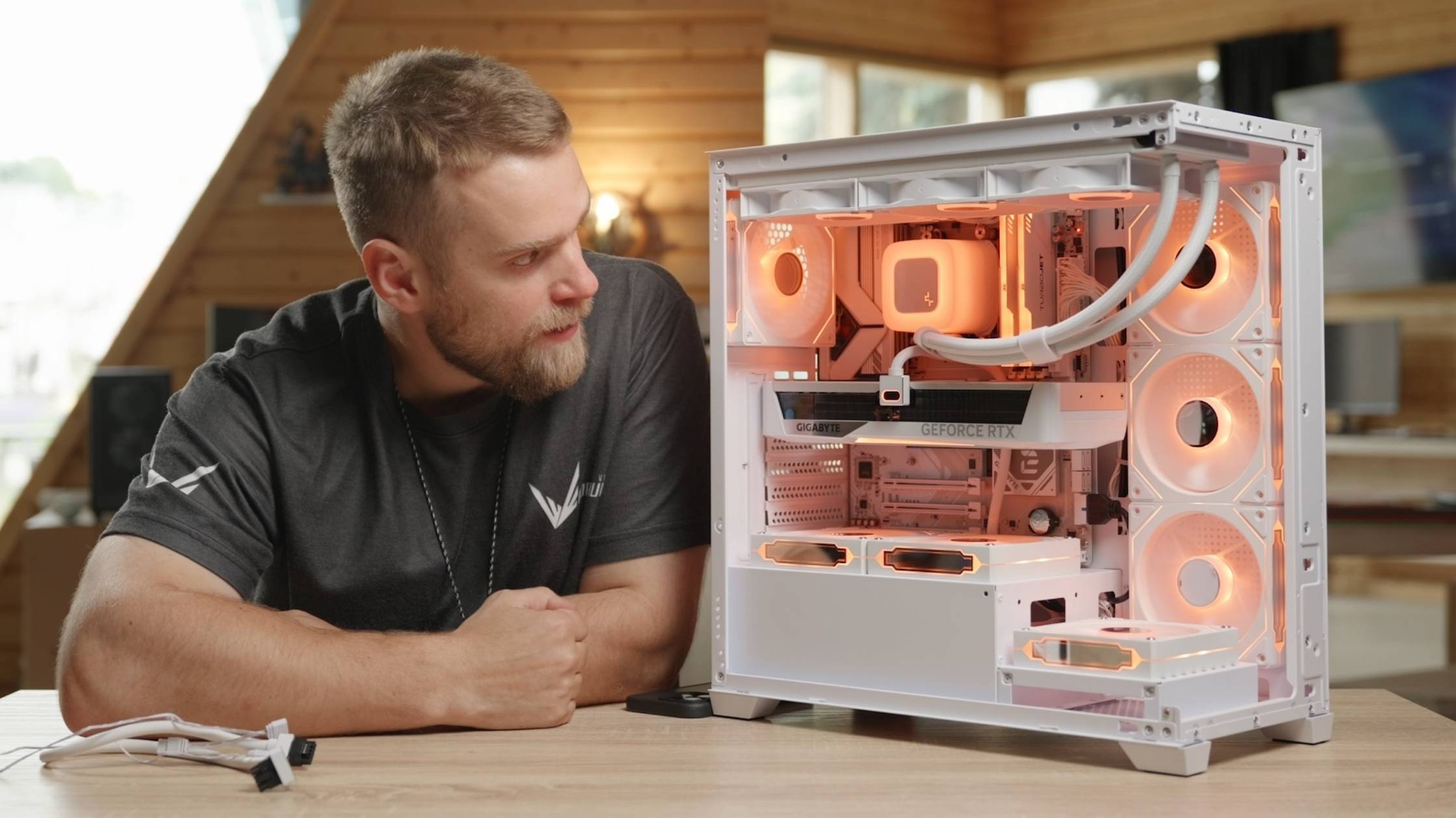 Красивая белая сборка на Ryzen 7 7700 и RTX5070 за 150-160.000 рублей #HappyPC смотреть онлайн