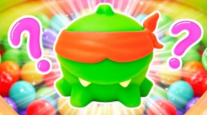 Большие прятки: Ам Ням и бассейн с шариками! Играем и ищем его вместе