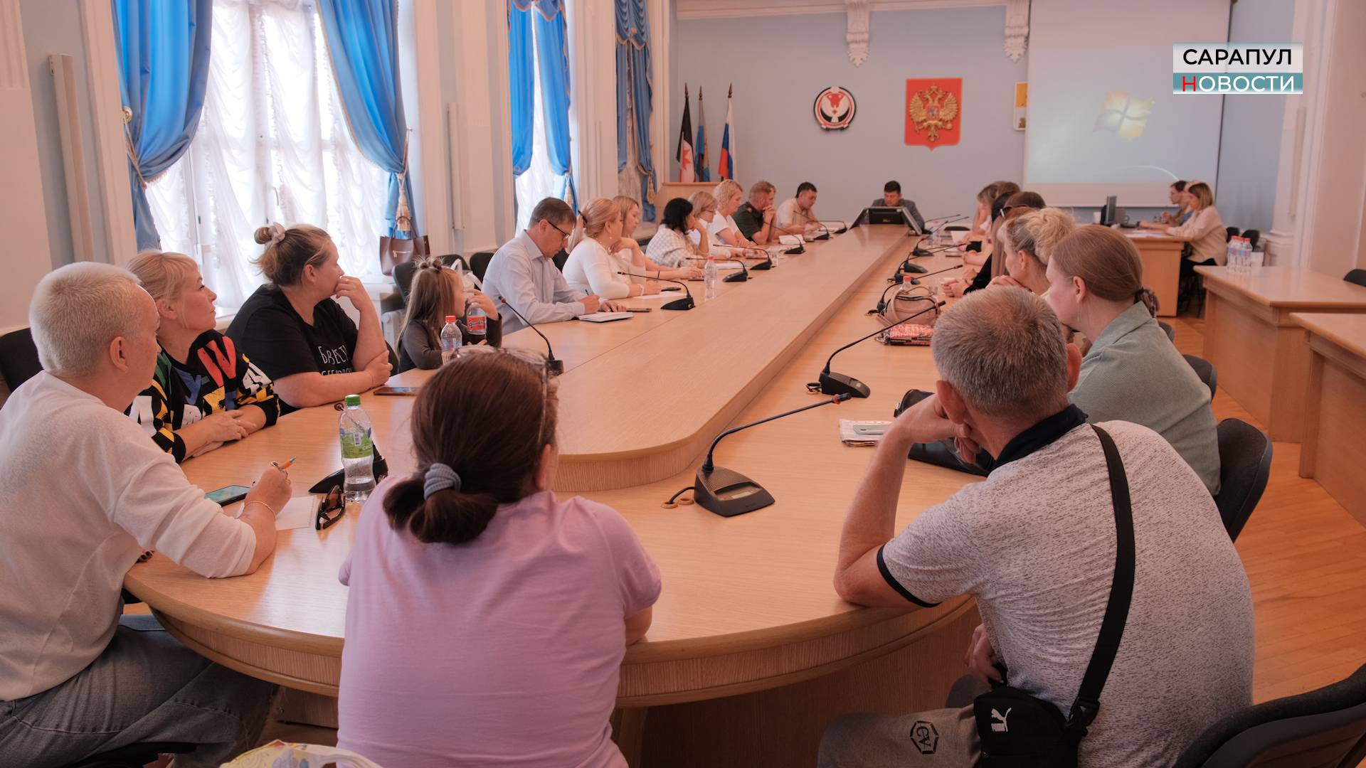 Встреча Главы города с родственниками военнослужащих смотреть онлайн