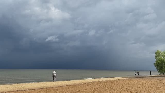 Ундоры, Волга и плезиозавр смотреть онлайн