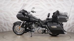Harley-Davidson CVO Road Glide vin 5HD1TA8E3BB955889