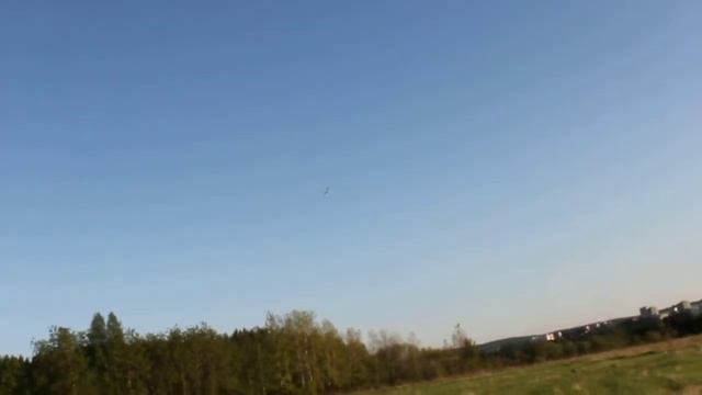 Hobbyking Bixler 1 удачная посадка