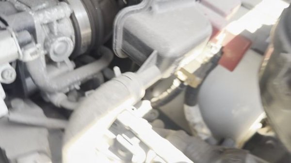 Видео работы двигателя MR20DE C25