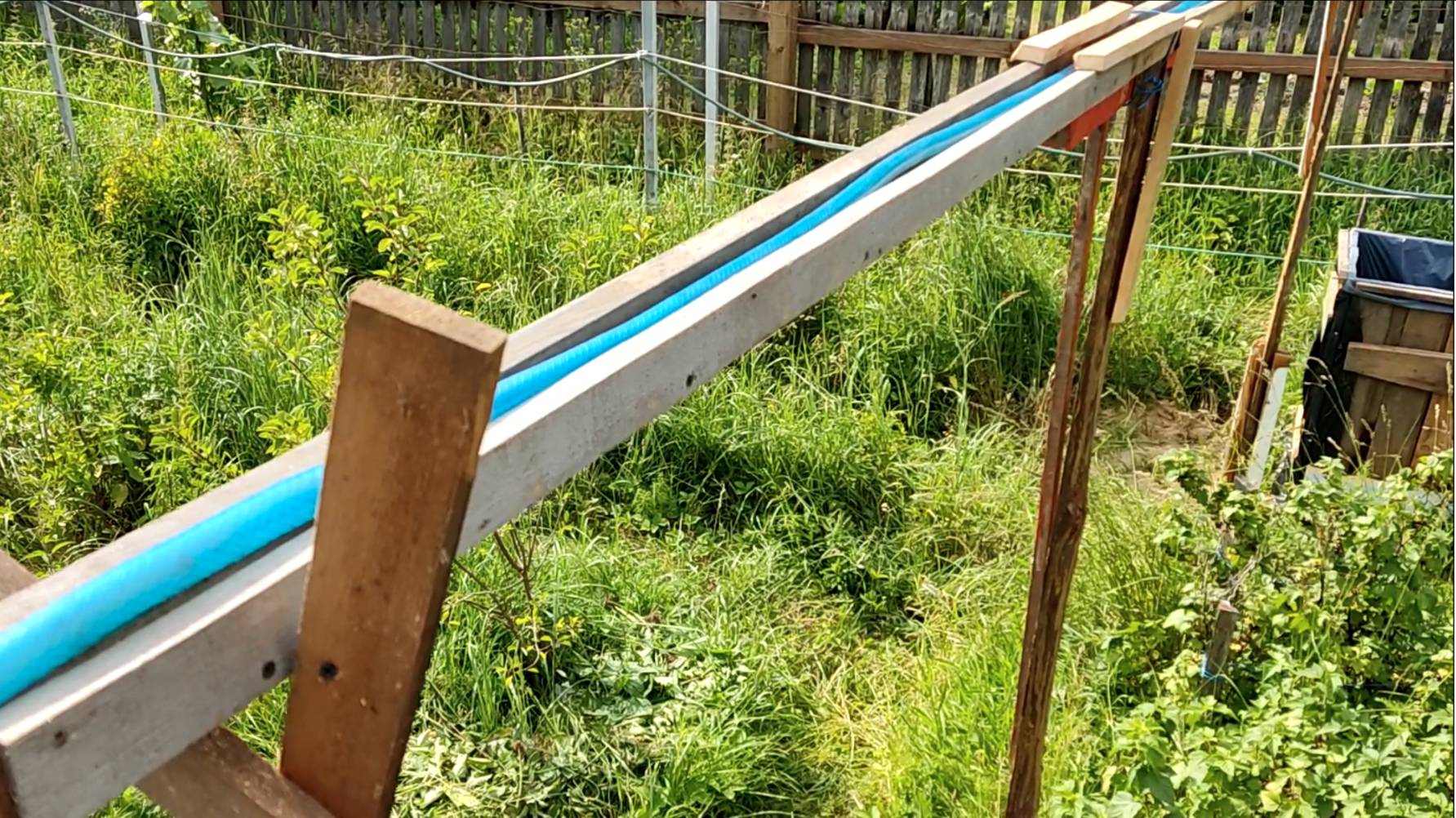 Мостовой переход для ВОДОВОДА дождевой воды. Полив ВИНОГРАДА!! смотреть онлайн