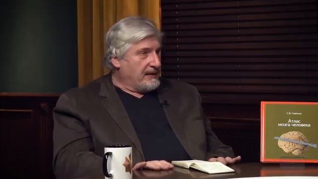 Человек очень простой смотреть онлайн