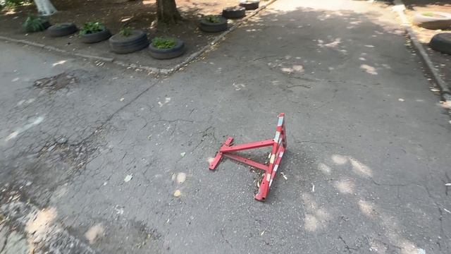 Если нет гаража, не беда Лайфхак от чубатых соседей смотреть онлайн