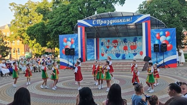 Июнь 2024. Танец "Матрёшки". смотреть онлайн