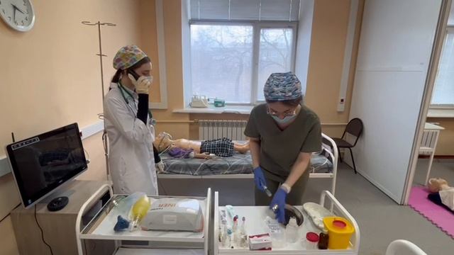 Экстренная мед помощь при Септическом шоке в условиях симуляционного центра, 2025 г. смотреть онлайн