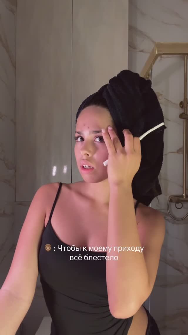 Как Вам нынешняя домохозяйка ? Все идеально и блестит - идеальный способ! #топыкатегорий #лайфхак смотреть онлайн