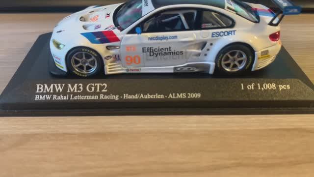 Обзор модели BMW M3 GT2 в 1:43 от Minichamps смотреть онлайн