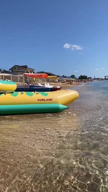 Рабочая погода. Приглашаем на морские прогулки.