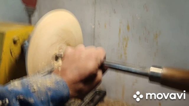 Тарелка из обрезка клёна смотреть онлайн