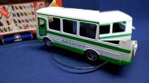 ПАЗ 3205 - моделька в масштабе, 3D обзор (Технопарк)