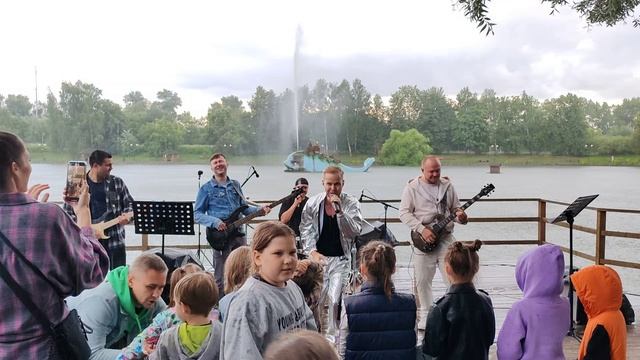 "Музыка лета"
Концерт, посвящённый Дню молодёжи смотреть онлайн