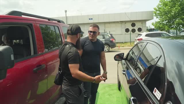 Я СТАЛ ПЕРЕКУПОМ !! смотреть онлайн