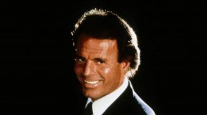 Julio Iglesias - Mammy Blue