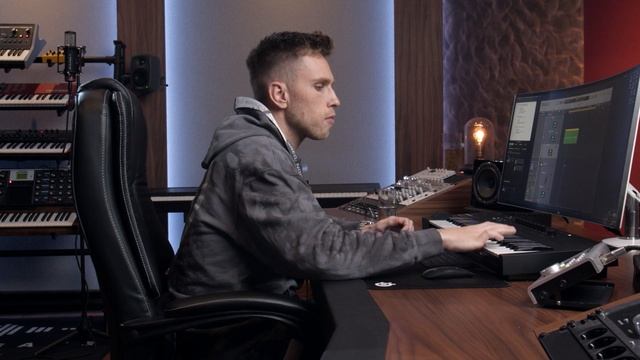 17. More Melody смотреть онлайн
