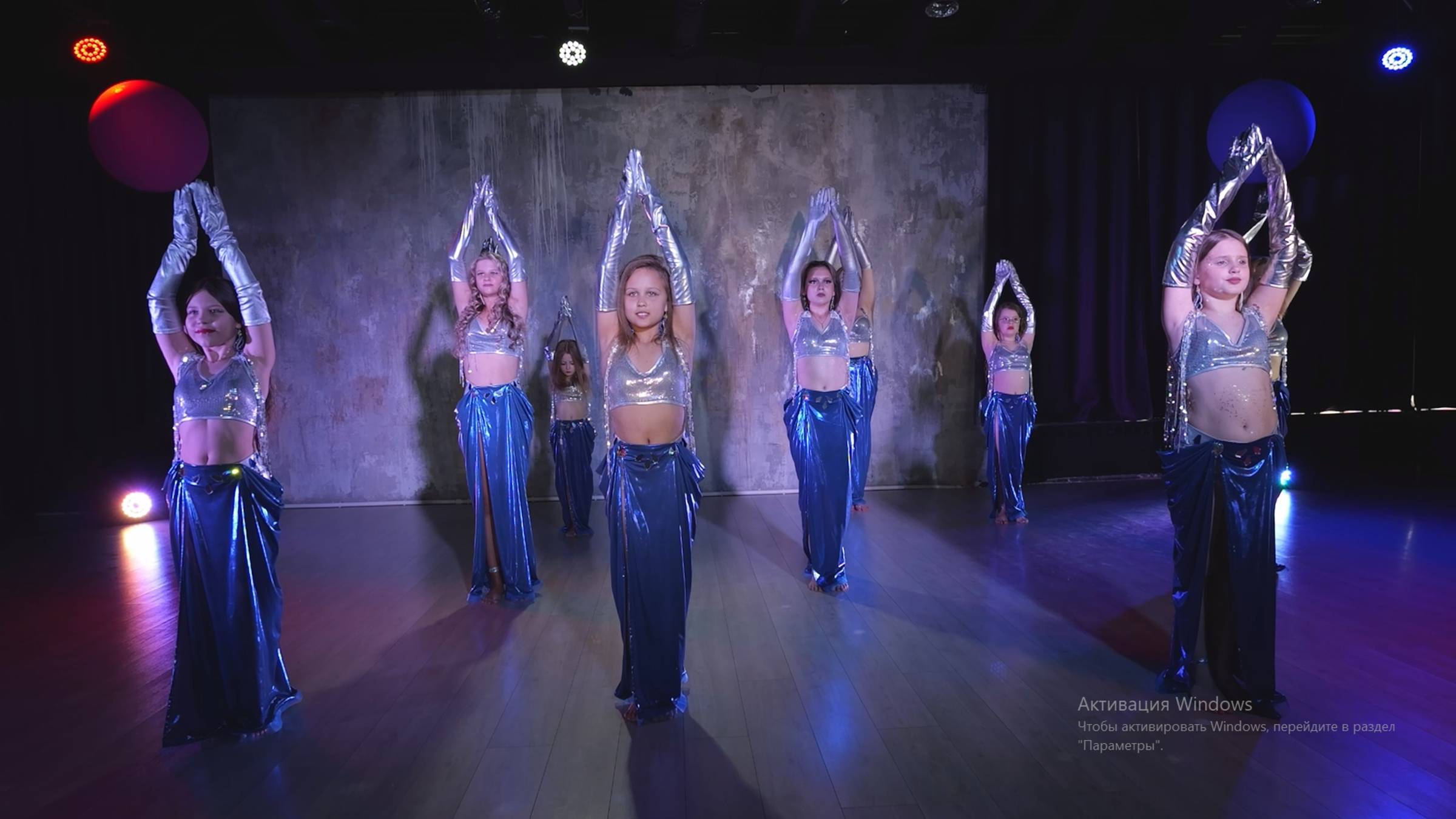 Восточные танцы для детей. Хореограф Елена Сазонова. Школа танцев Dance Life смотреть онлайн