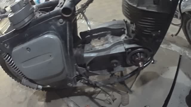 иж планета 4 мотор в раме, прикидываем генератор