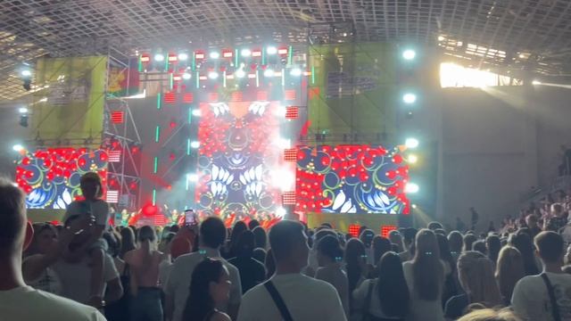 Концерт в день молодежи в Краснодаре смотреть онлайн