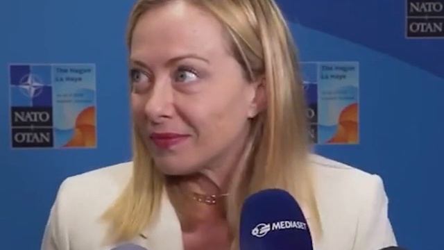 Жуткие гримасы премьера Италии: Зеленский подсаживает на...... европейских лидеров? смотреть онлайн